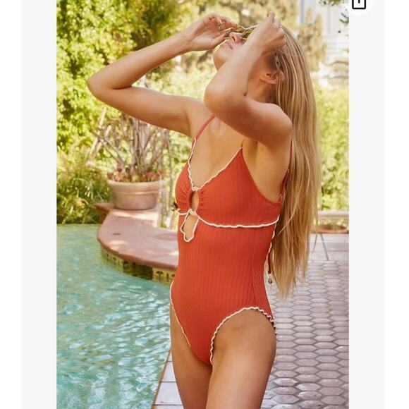 Isabella Rose Copper Keyhole Cutout  Large Tie Up Seashell Ring - Picture 7 of 16